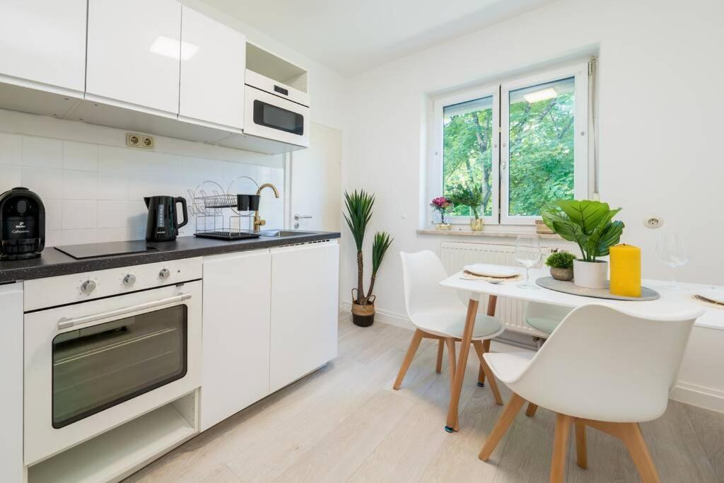 EG Rechts -Wunderschöne 80m² große 3-Zimmer City Wohnung nähe Salzburg Freilassing Exterior foto