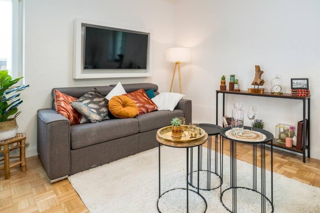 EG Rechts -Wunderschöne 80m² große 3-Zimmer City Wohnung nähe Salzburg Freilassing Exterior foto