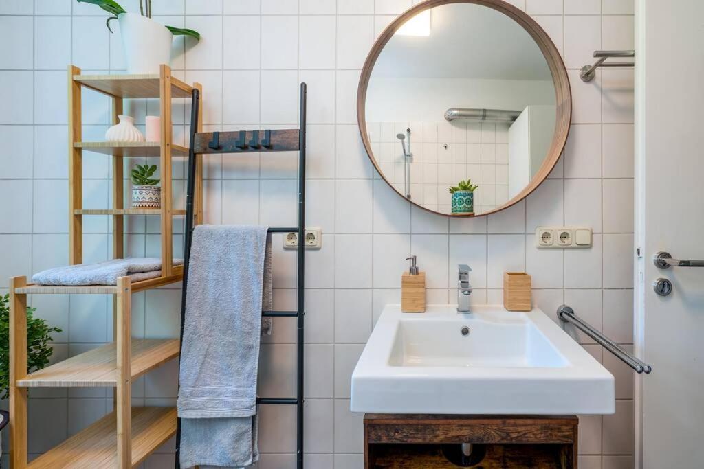 EG Rechts -Wunderschöne 80m² große 3-Zimmer City Wohnung nähe Salzburg Freilassing Exterior foto